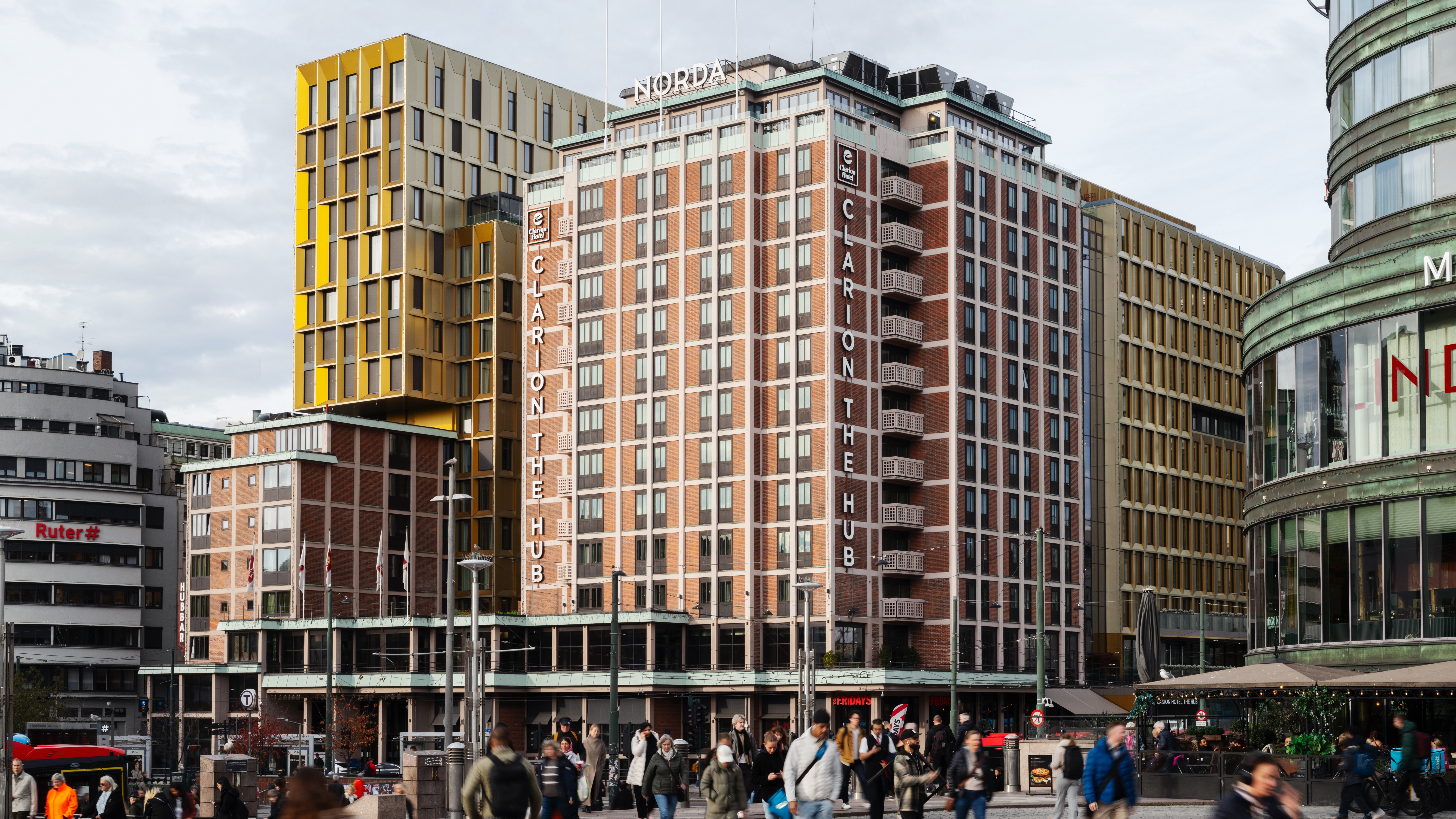 Clarion Hotel® The Hub