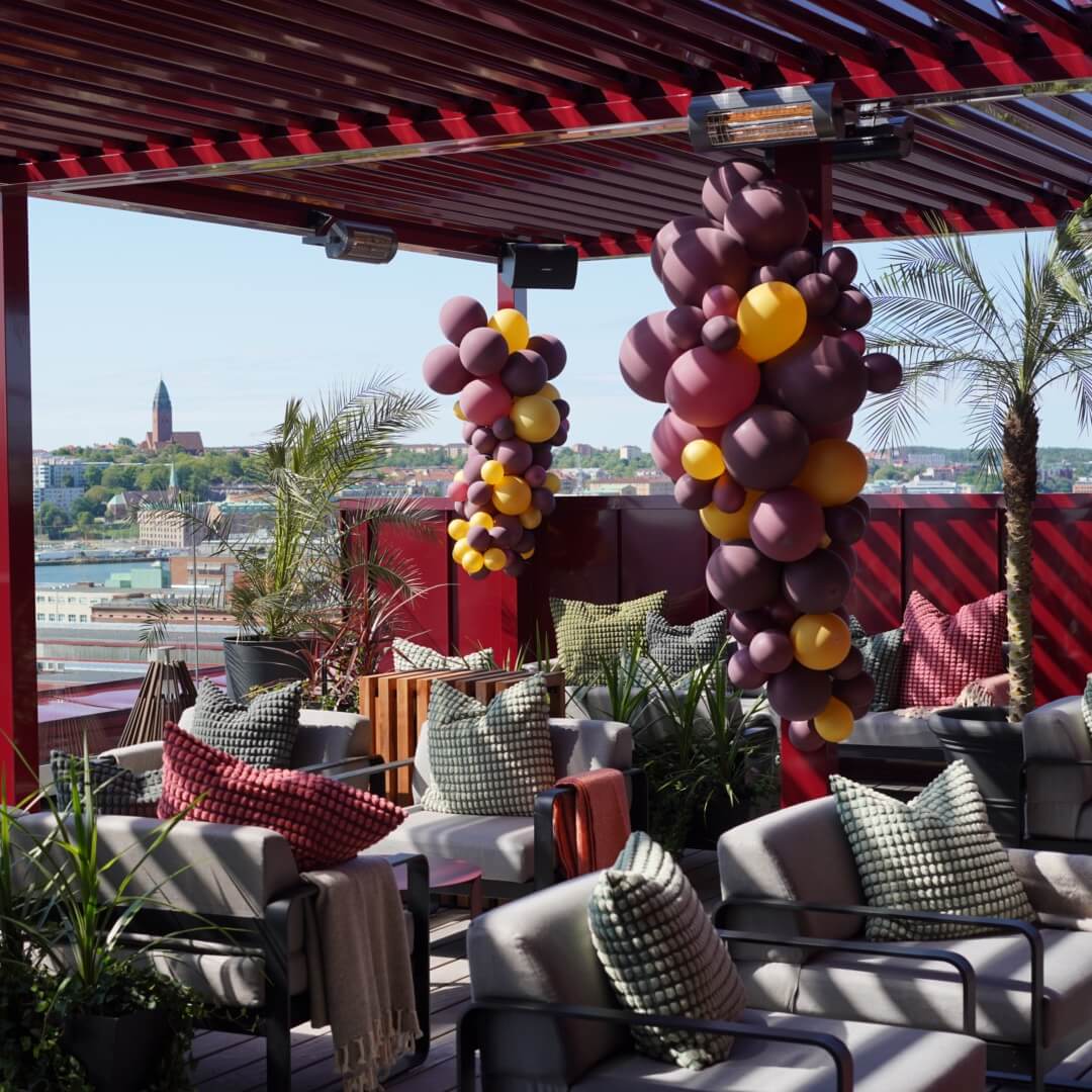 View and seating area at the Rooftop Bar at Clarion Hotel The Pier in Gothenburg.