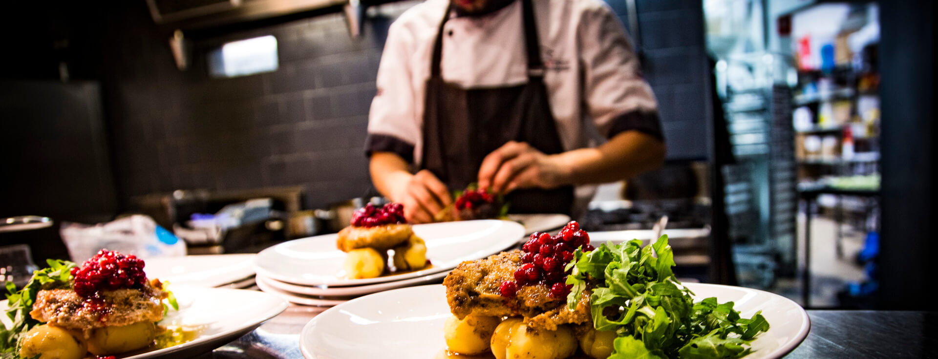 Smakfull mat på Meatings sentralt i Uddevalla Strawberry