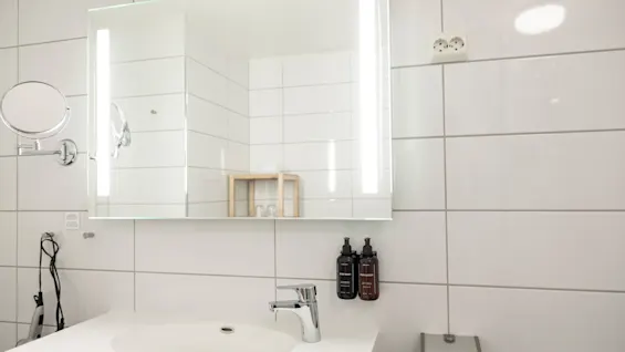 Home Hotel Atlantic - Standard double - Bathroom mirror