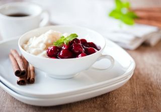 Danish rice pudding with cherry sauce