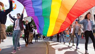 West Pride Paraden i Göteborg - prideflagga