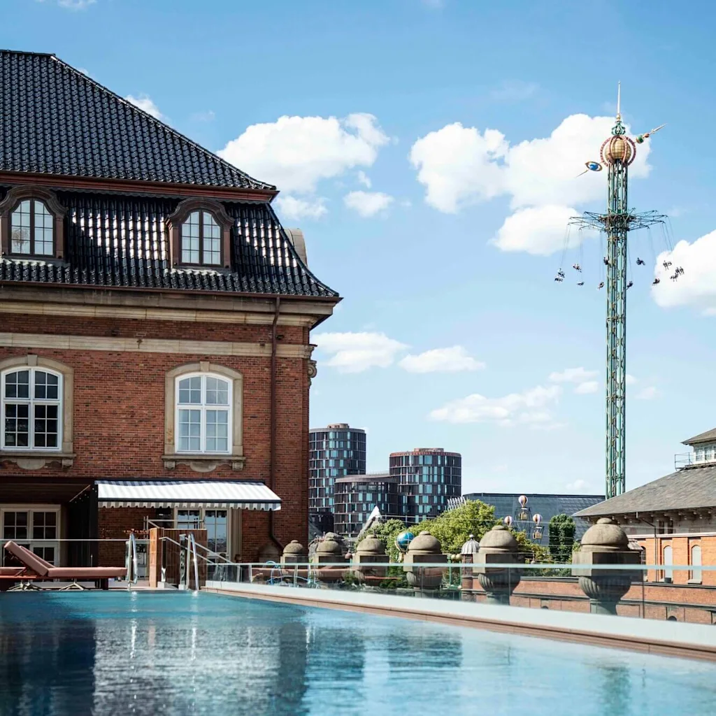 Rooftop pool at hotel Villa Copenhagen.