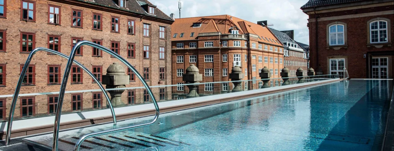 Takpool på hotell Villa Copenhagen i Köpenhamn.