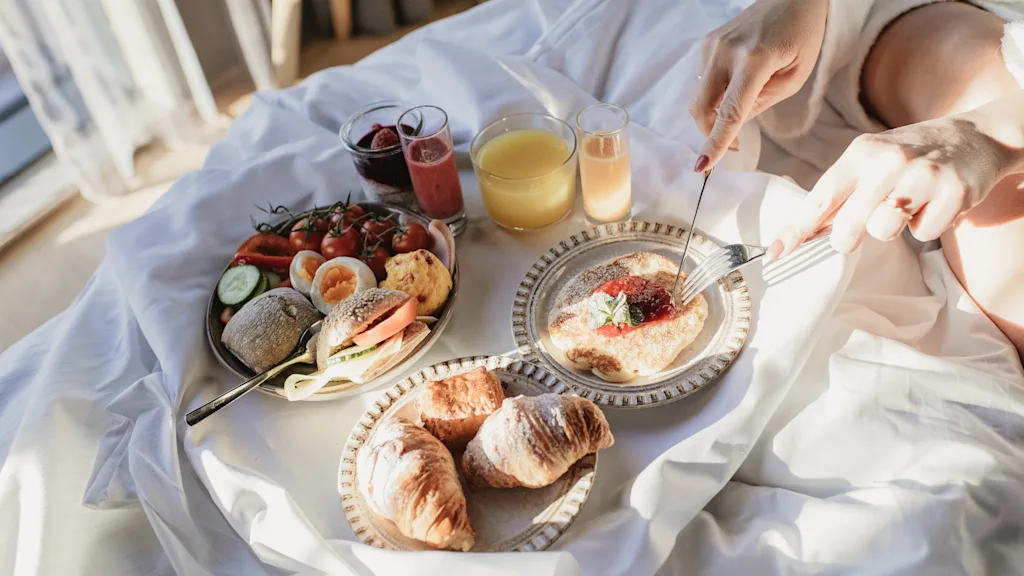 Quality Hotel pancake breakfast Norway - included in Strawberry Summer Pass 2026