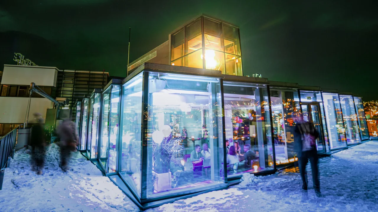 Utsidan av takbaren Skybar på Clarion Hotel The Edge i Tromsö.