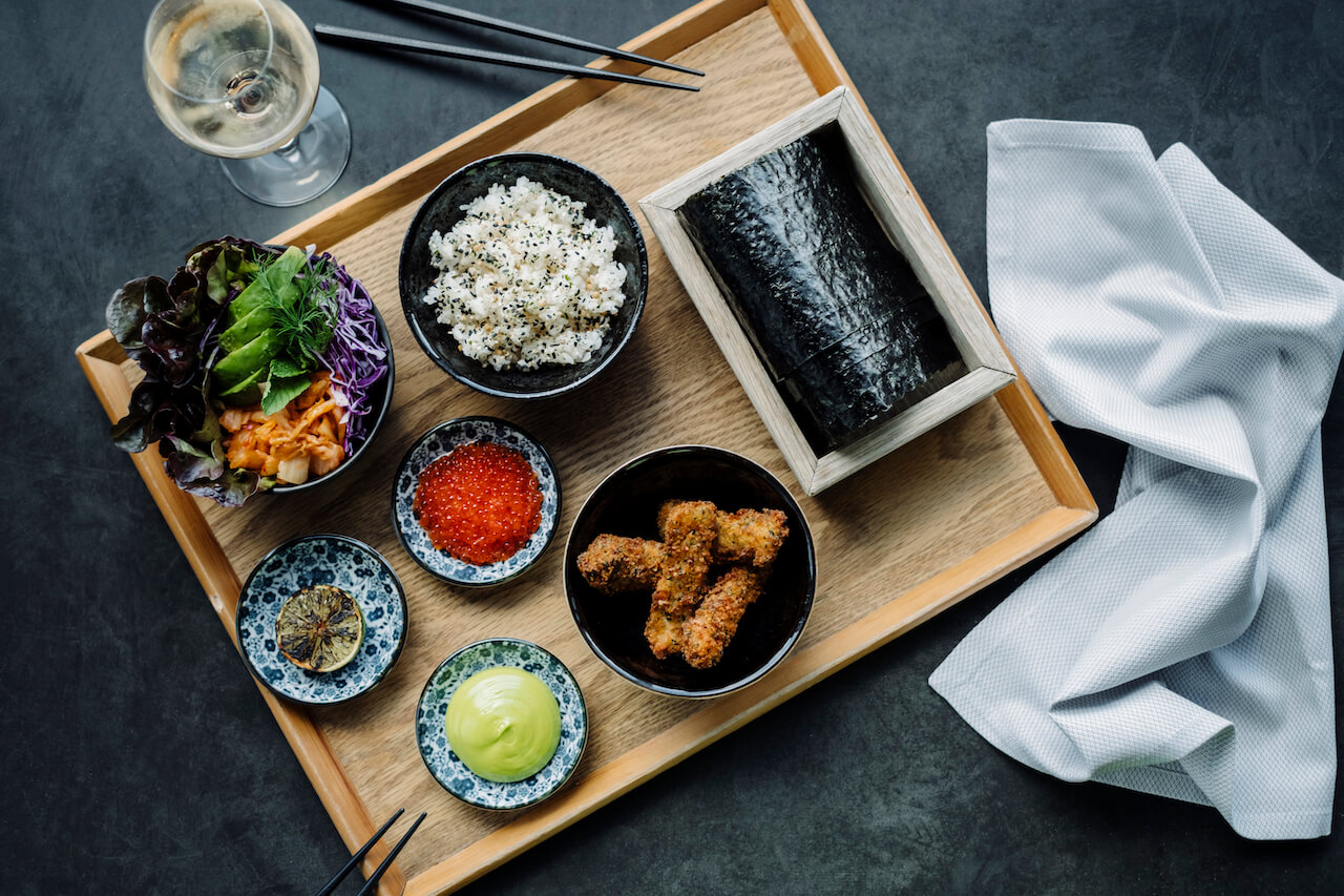 TAK - sushi and other dishes