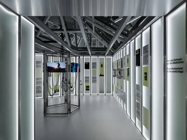 on store-dtc-switzerland—limmatquai-Oct-2025-03