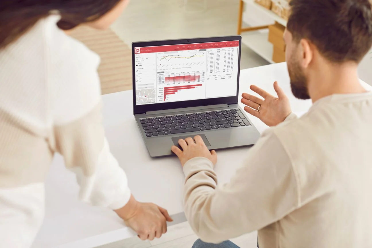 Client & AM Reviewing Dashboard
