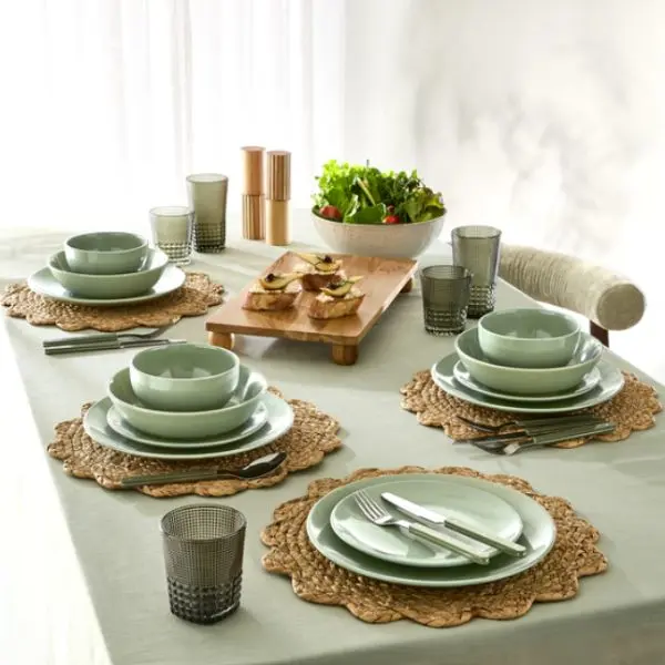 Natural collection dining room