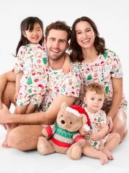 Christmas Clothing & Accesso