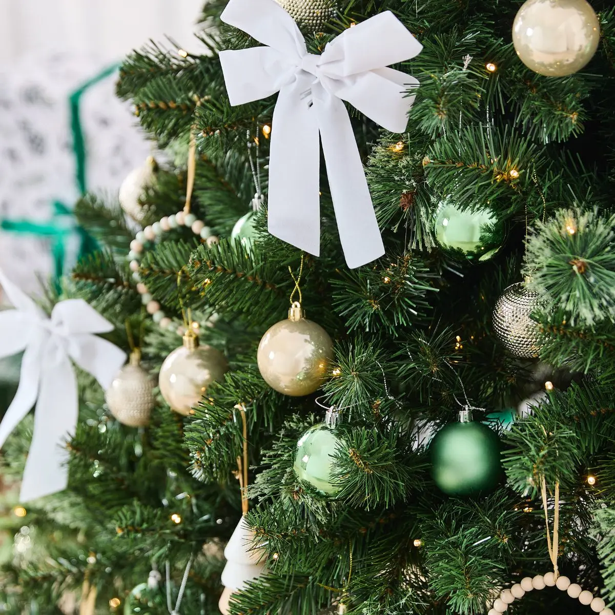 Natural Nostalgia Christmas Theme Two