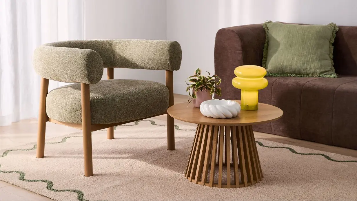 Green armchair banner