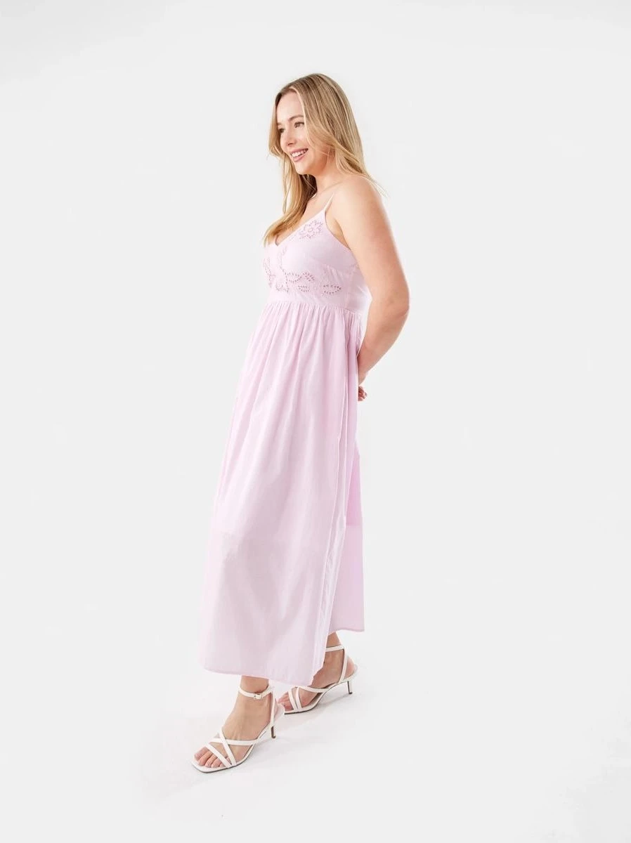 Sleeveless Broderie Midi D