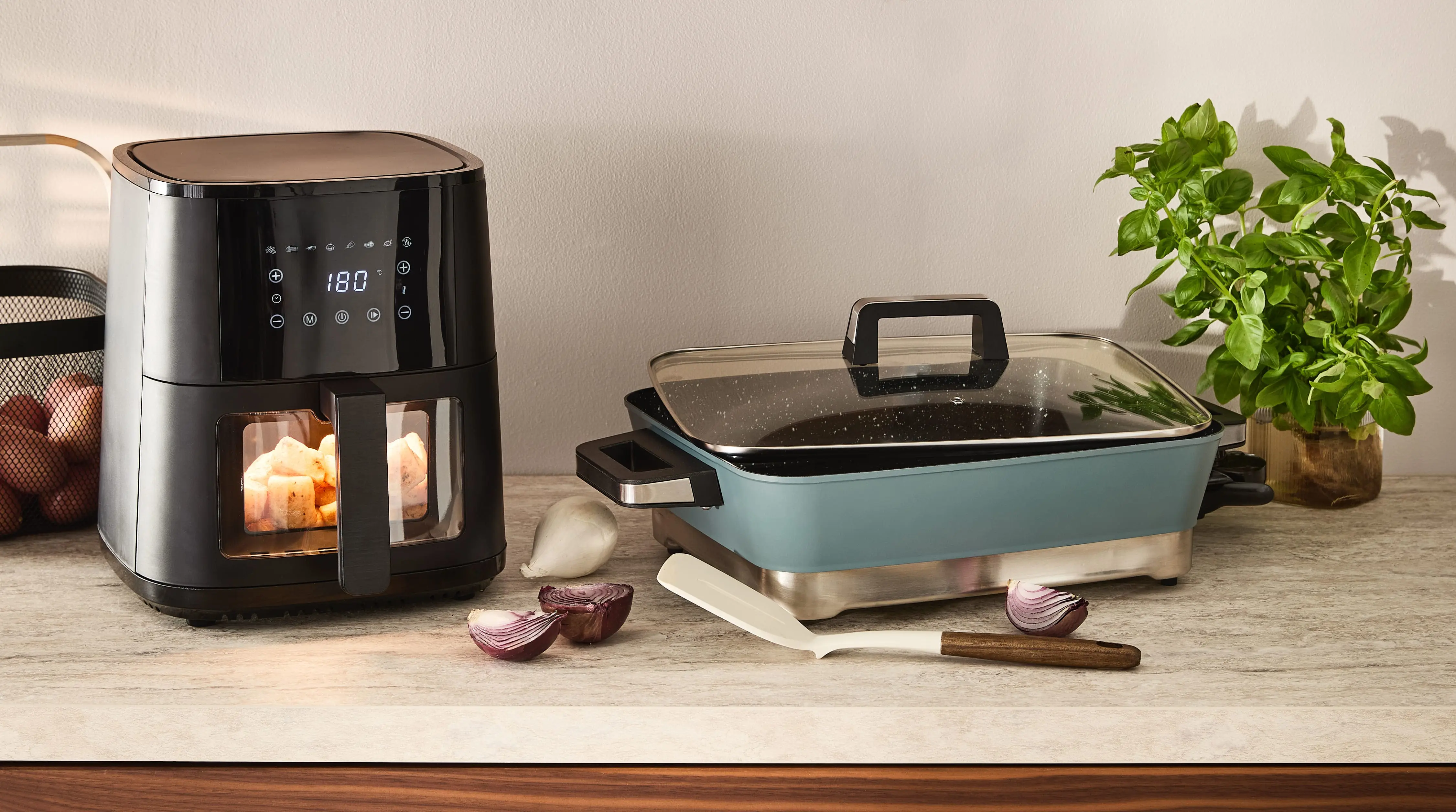 Air Fryer and Electric Frypan - kitchen appliances 