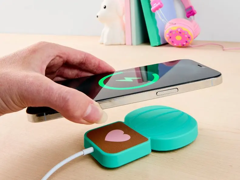 Shop Tech & Accessories
