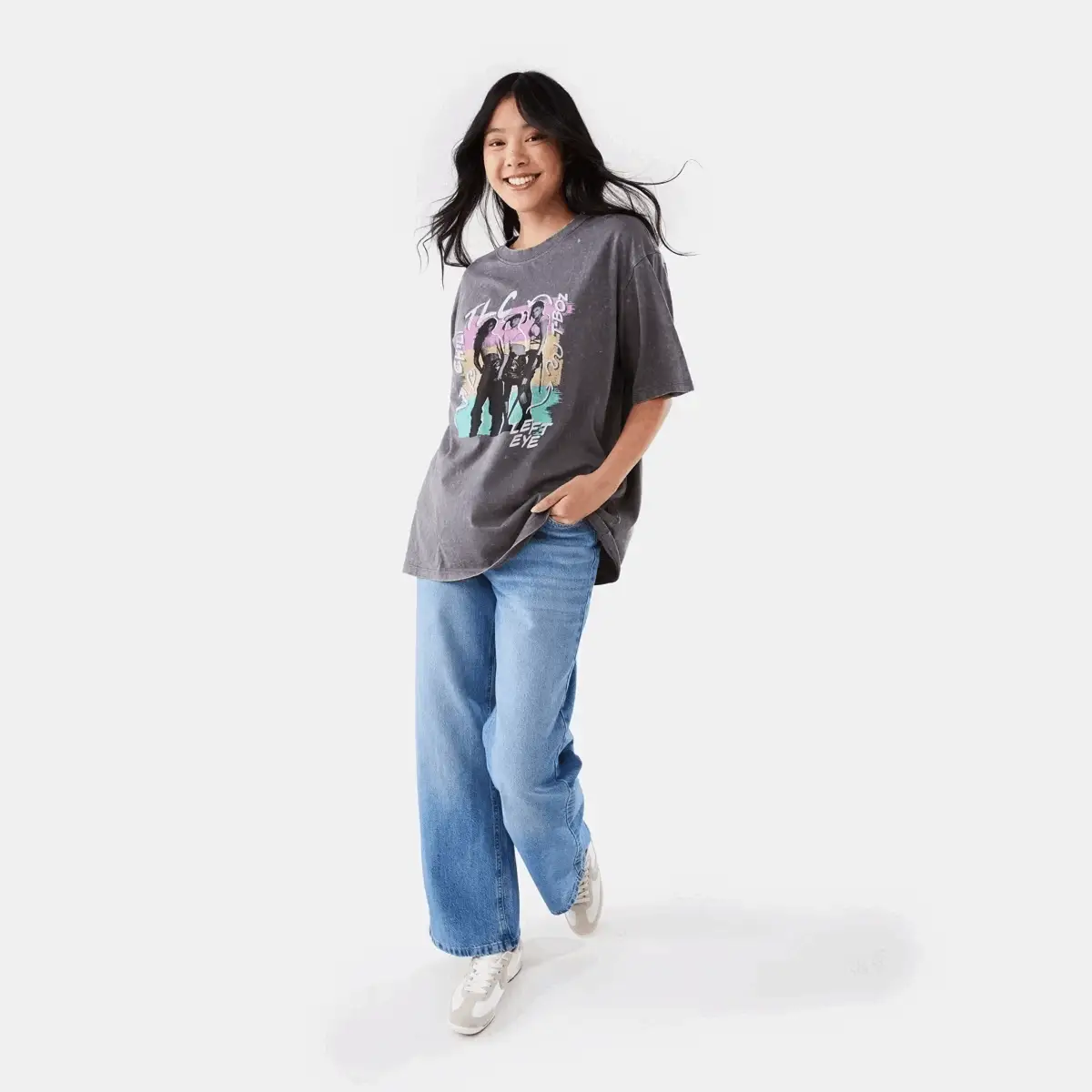 Straight-Leg-Jean.gif