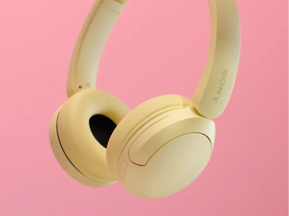 Officeworks Headphones no logo