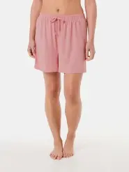 Woman wearing peach color comfortable sh