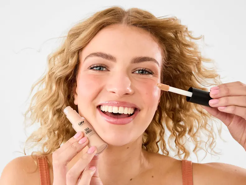 OXX Cosmetics Silk Finish Luminous Concealer