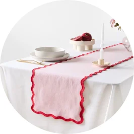 Pink & Red Wavy Table Ru