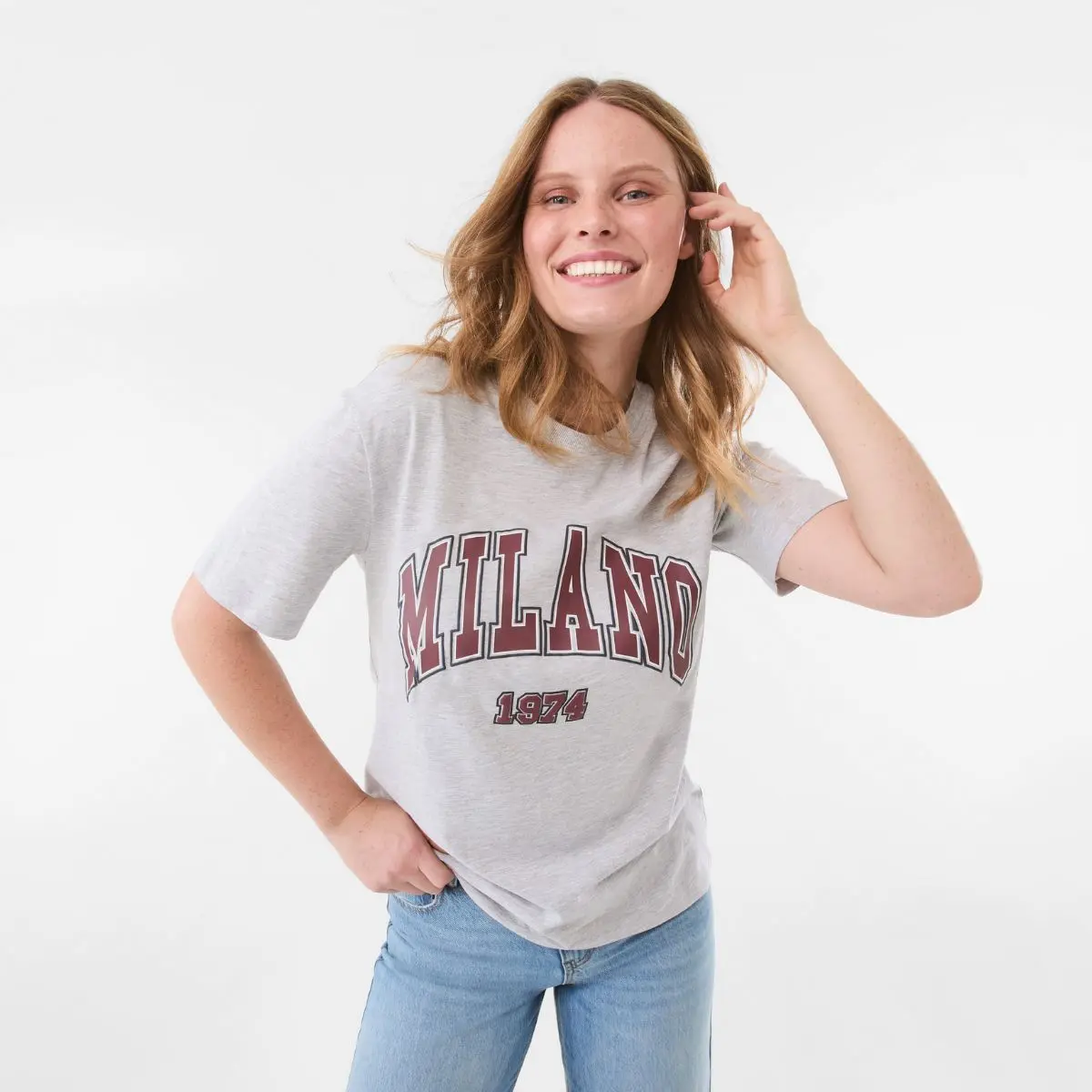 Short sleeve oversized boyfriend t-shirt