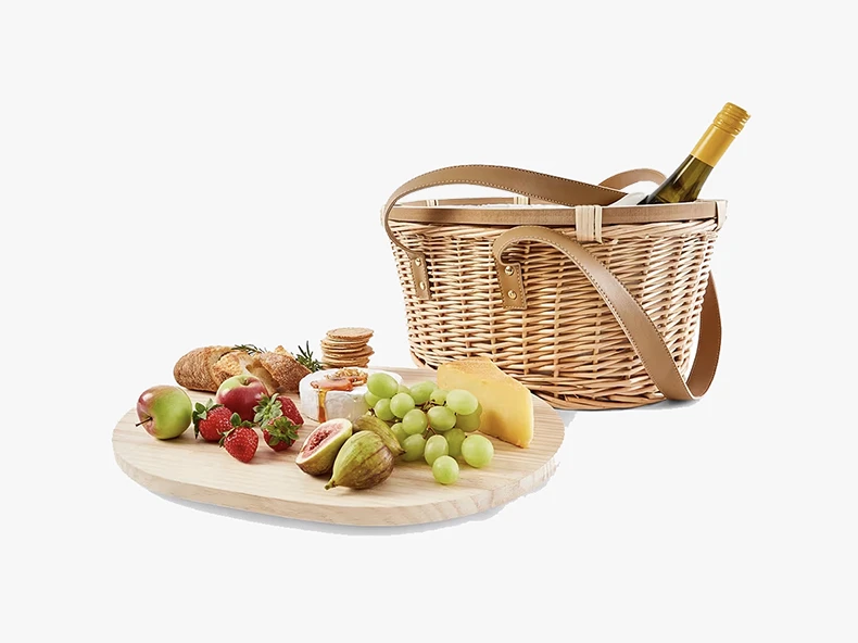 Picnic Basket with Chopping Board