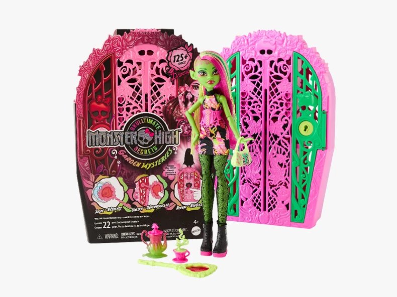 Monster High Skulltimate Secrets Garden Mysteries Draculaura Doll Playset