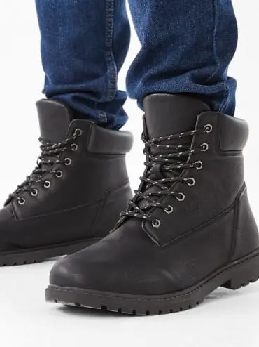 mens winter boots in b