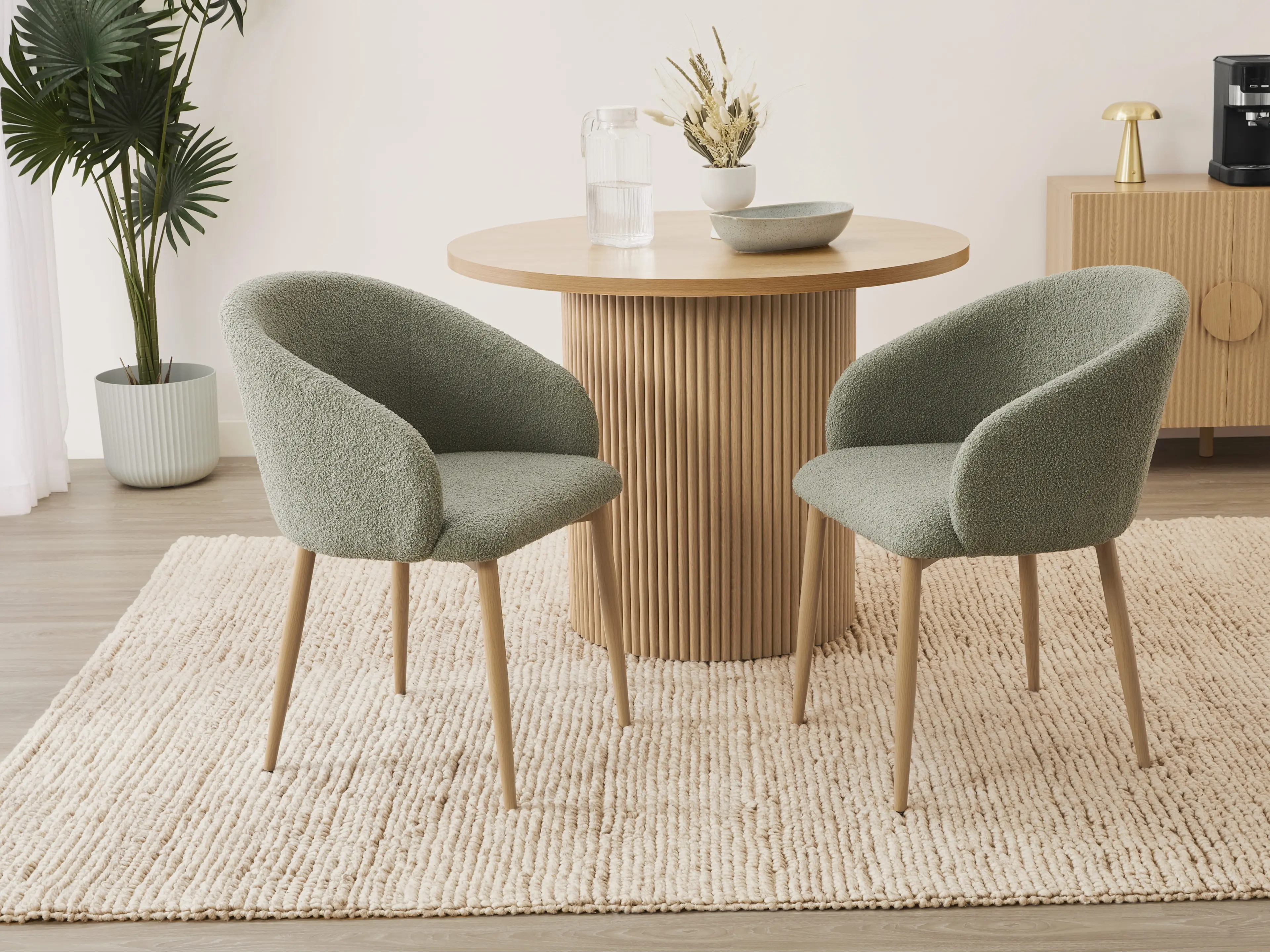 Dining room: earthy entertainer look 2