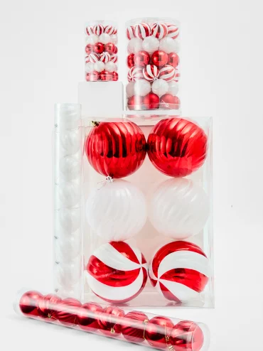 Red and White Boxed Bau