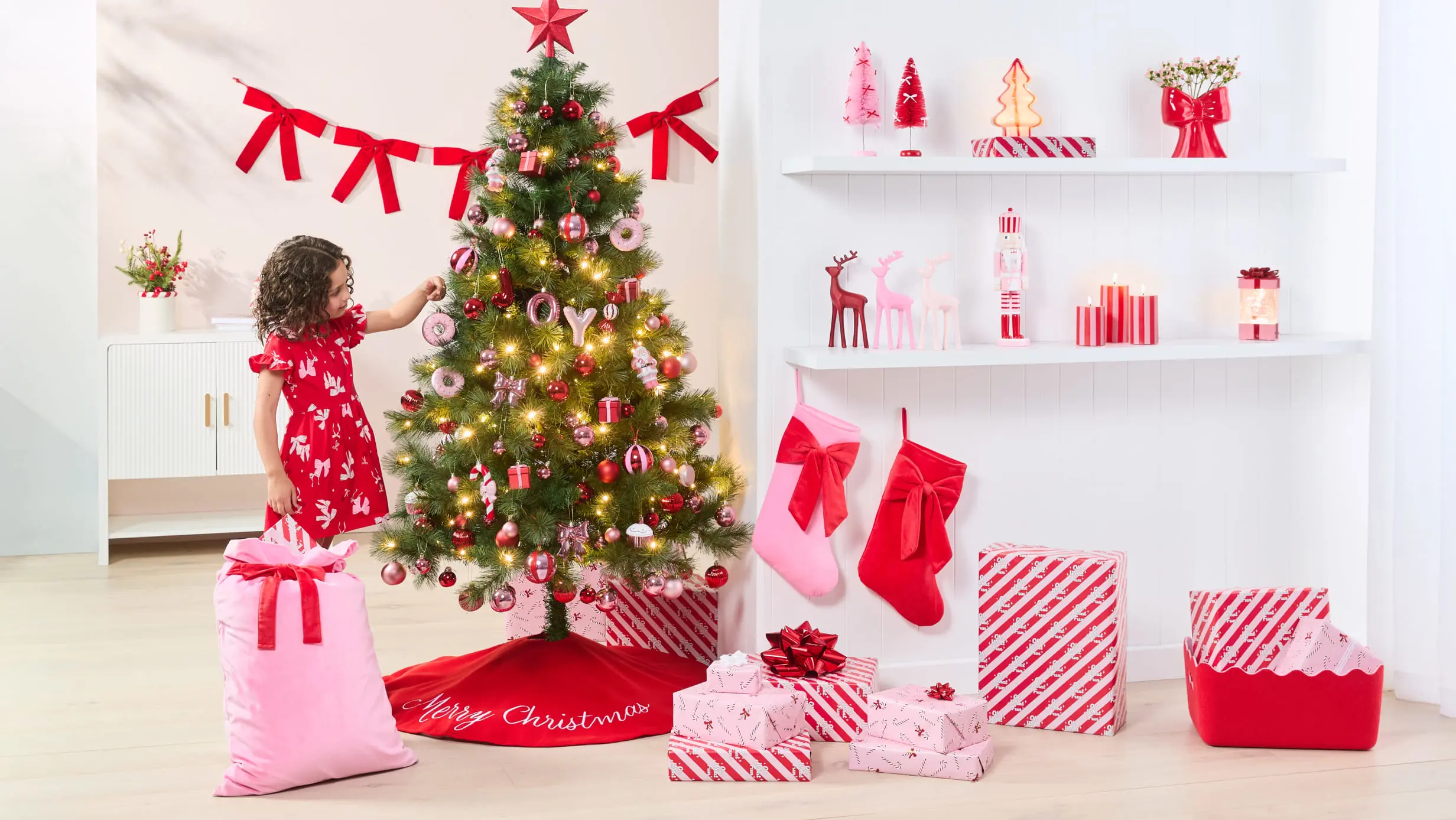 Berry Bright Christmas set-up