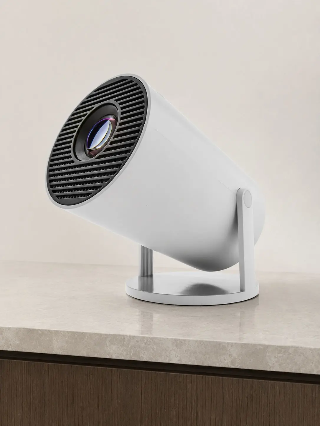 Smart multimedia projector
