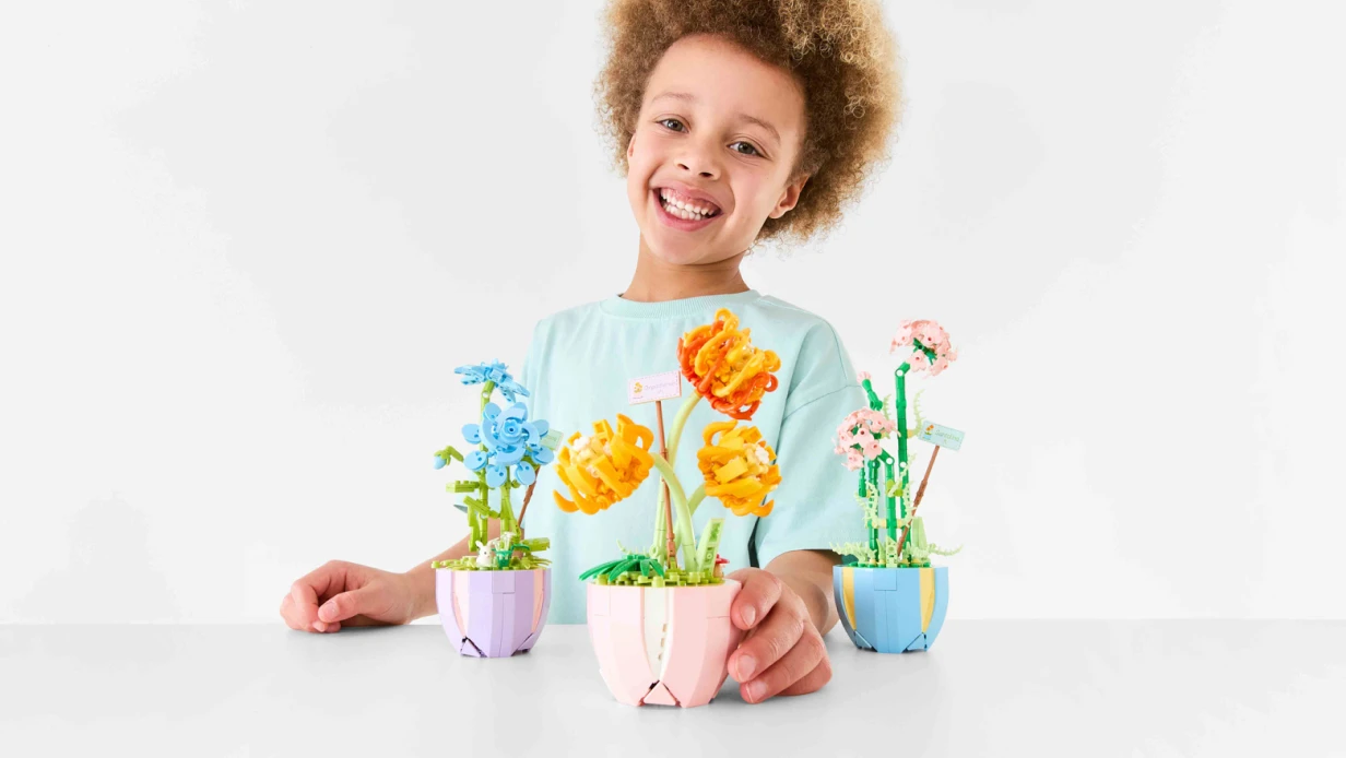 School holiday fun with mini blocks