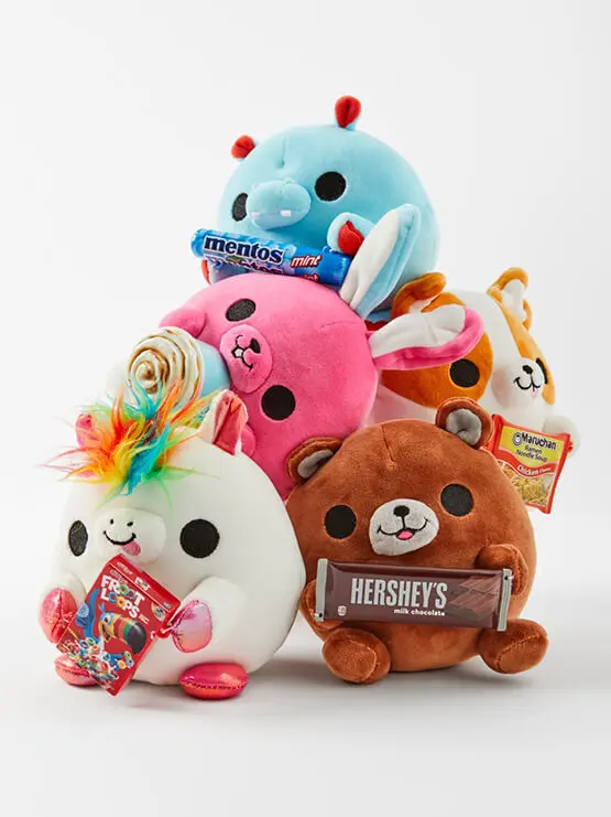 Zuru Mini Brands Snackles Assorted Plush