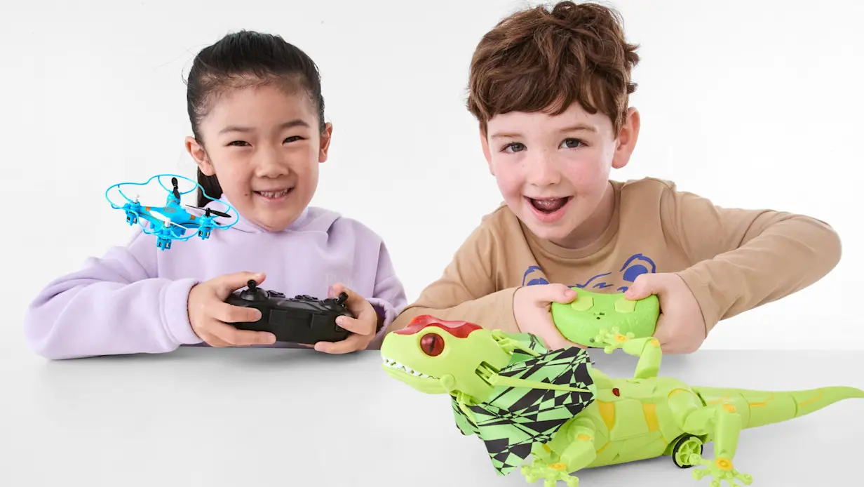 Nano Toy Drone & RC Lizard: Frilled Neck Lizard Toys