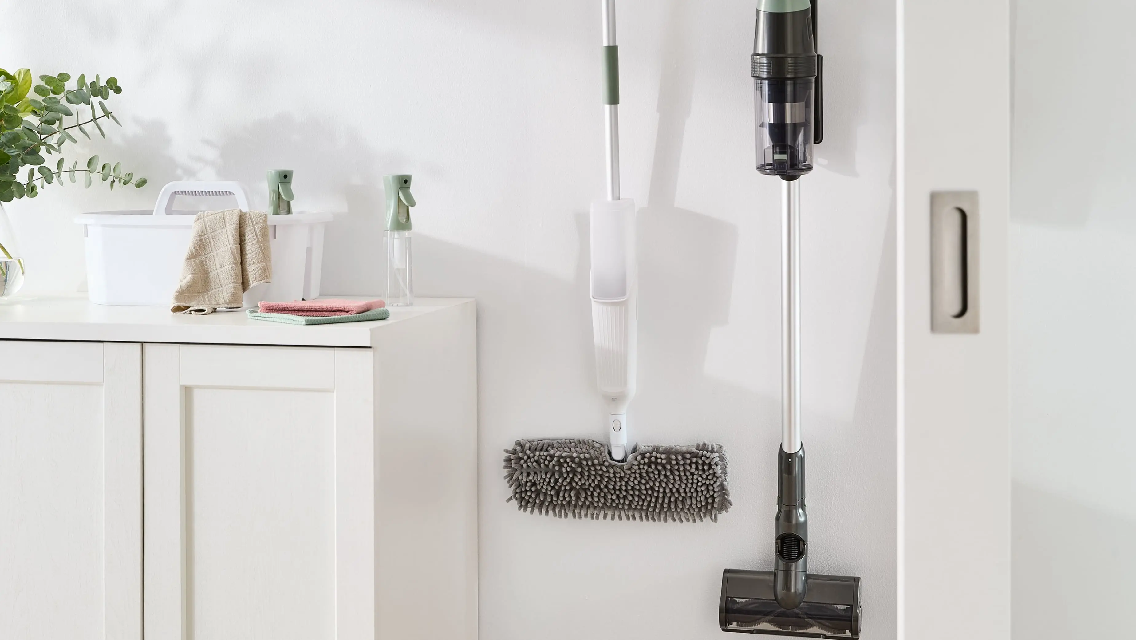 Cleaning equipment