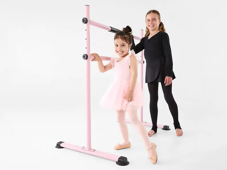 Kids Dance Barre and Ballet Out