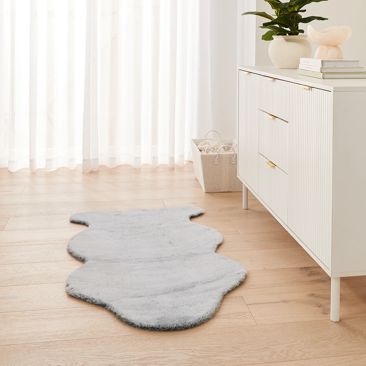 Lustre Faux Fur Rug - Sage, 110cm x 65cm