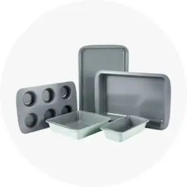 5 Piece Bakeware Set - Sage and Dark 