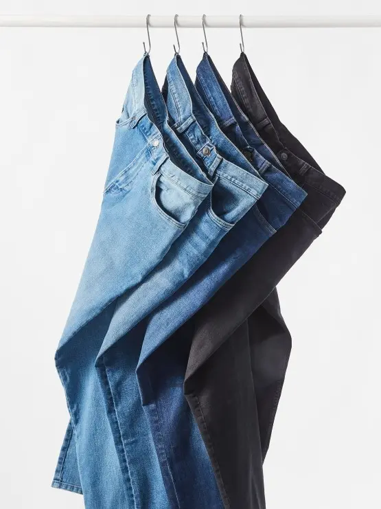four pairs of mens jeans han