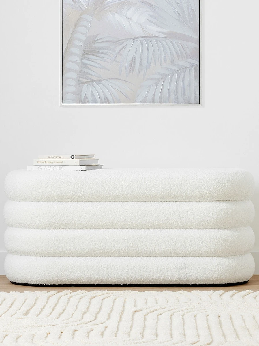 Boucle Storage B