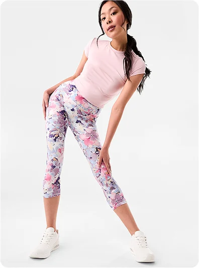 Oct Apparel 1-29.jpg