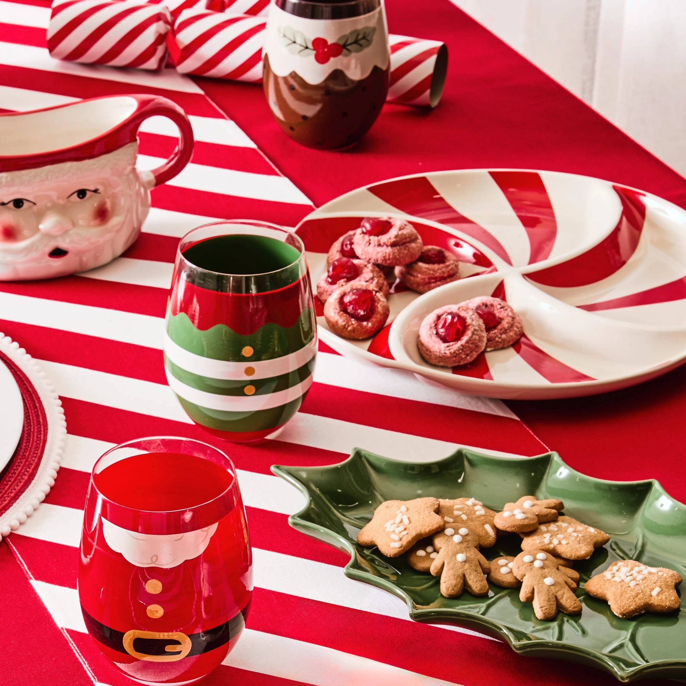 Festive Fun themed dining table 2