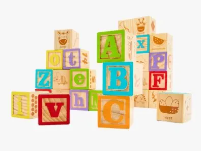 18 Piece Magnetic Tiles