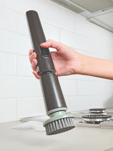 Cleaning Gad