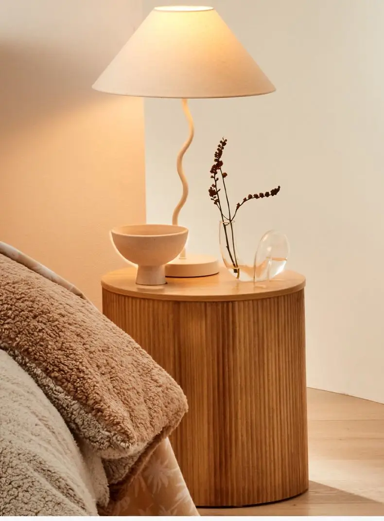 Rowan Table 