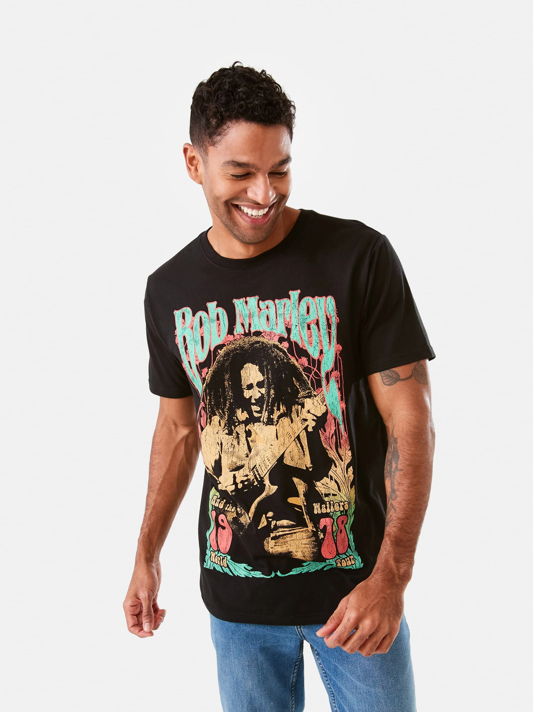 Talent Wearing Black Colour Bob Marley License T-S