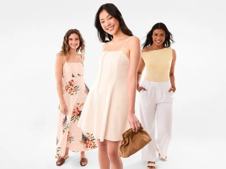Women talent modelling clothes