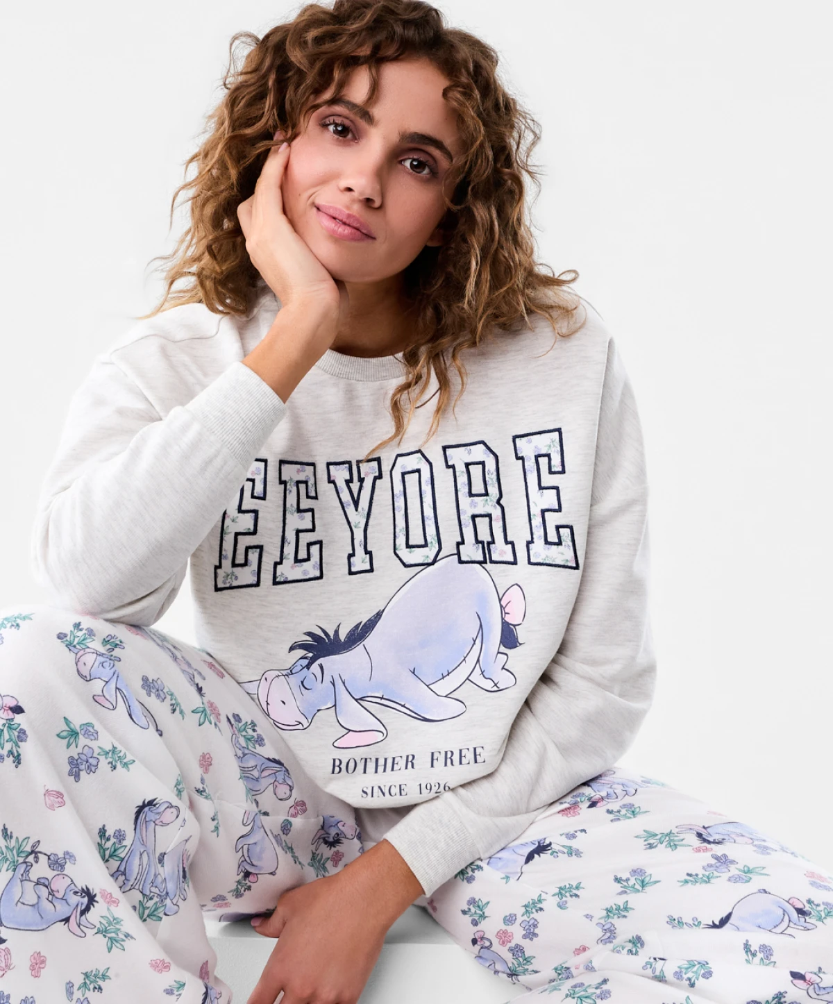 P1W1_Licensed_Apparel_digital_lookbook_portrait_600x800_13.jpg
